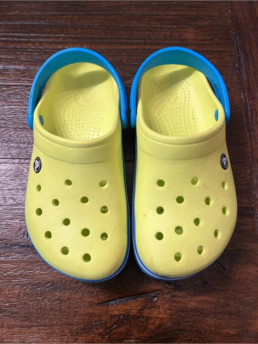 Crocs Crocband Clogs - Tennis Ball Green / Ocean Relaxed Blue - M5/W7